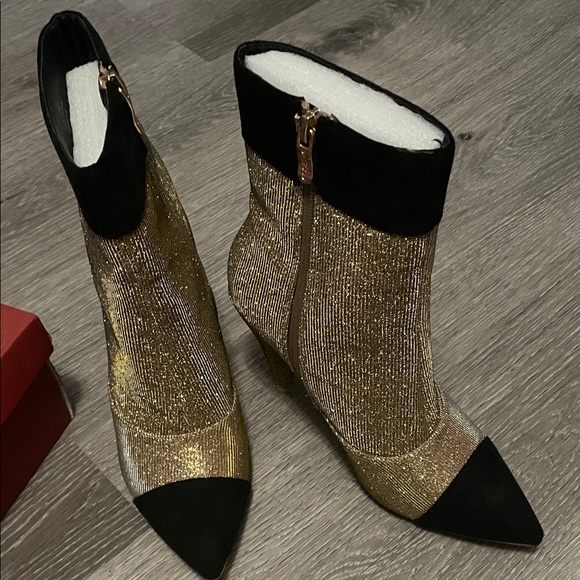 Mackin J Shoes - Women’s Elegant Gold Glitter and Black Faux Velvet Ankle Boots